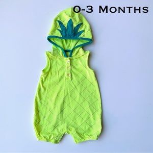 Cat & Jack Pineapple Romper baby boy or baby girl 0-3 months but can fit bigger